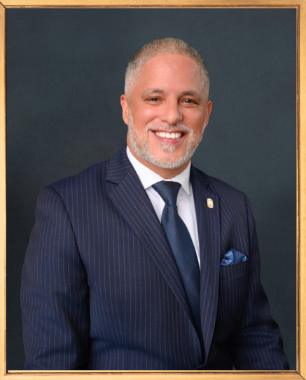 HarrisonCouncilFramedPhoto25